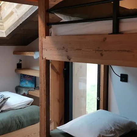 3 Lumineux Avec Exterieur La Clusaz
